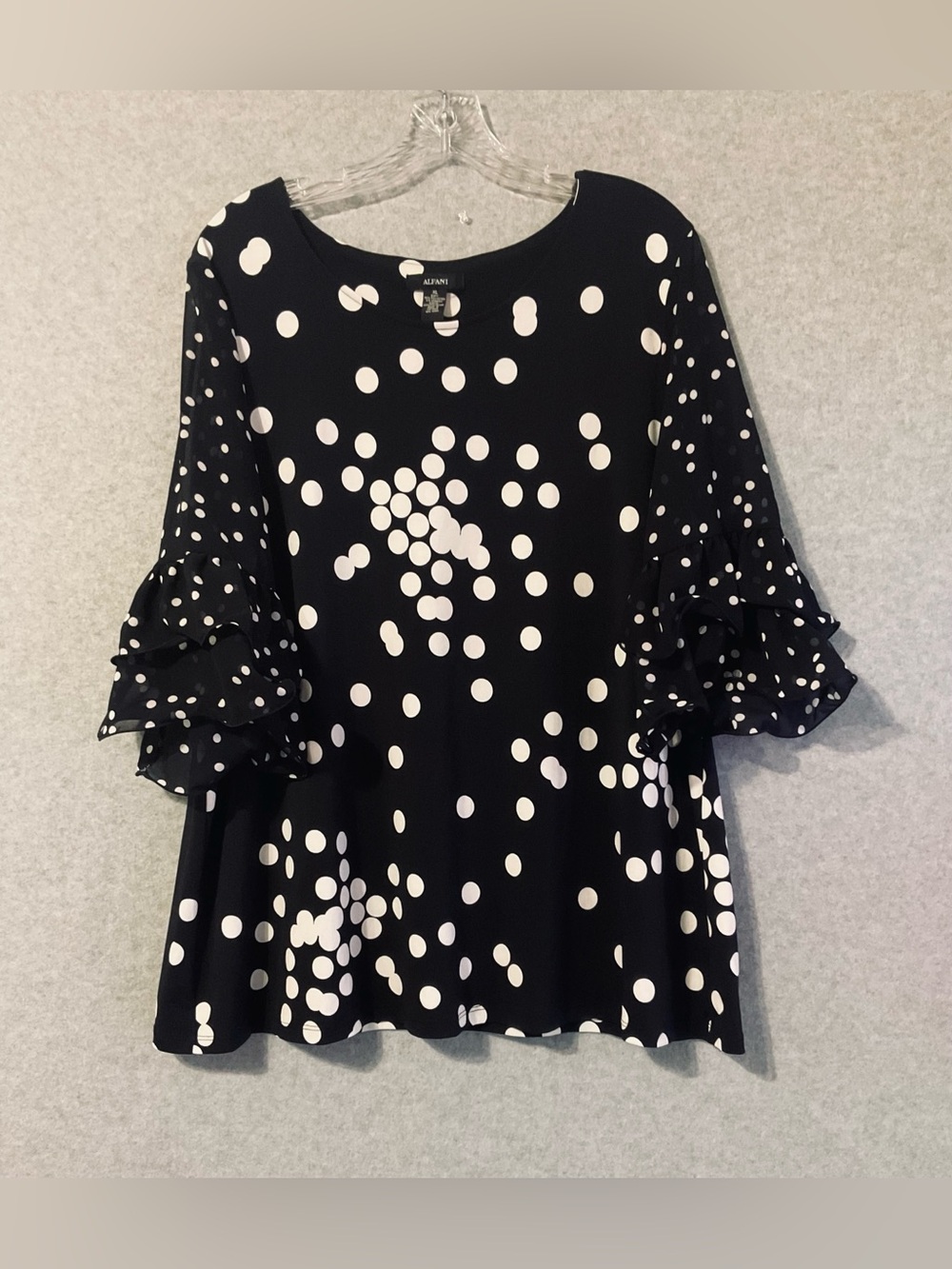 Alfani Black & White Polka Dot Ruffle Sleeve Blouse SZ XL